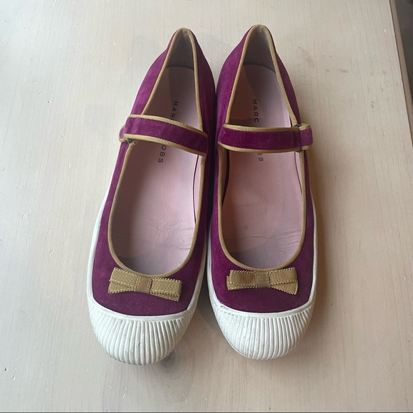 Marc By Marc Jacobs Velvet Mary Jane Tennis Shoes with Bow and Rubber Sole | 7.5 - Picture 3 of 9